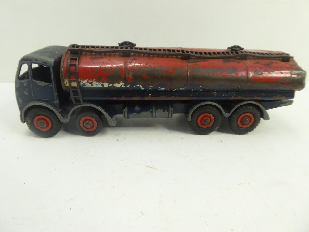 ORIGINAL VINTAGE MATCHBOX DINKY MODEL SUPERTOYS FODEN TANKER TRUCK REGENT