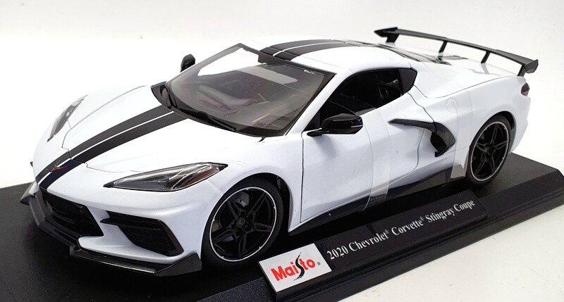 Maisto 1/18 Scale 46629 - 2020 Chevrolet Stringray Coupe - White