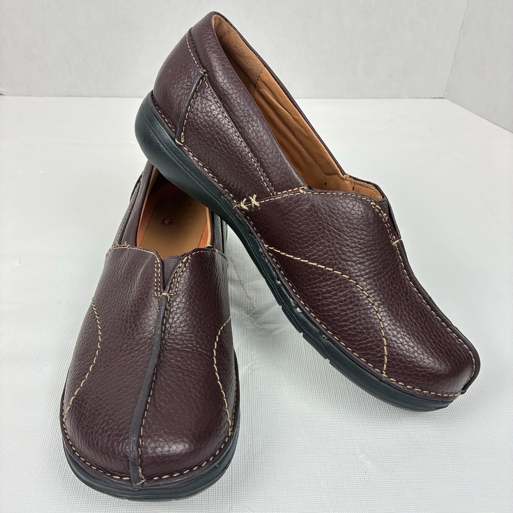 Clarks Unstructured Women’s Size 6 Leather Loafers Brown Slip-On Comfort Shoes