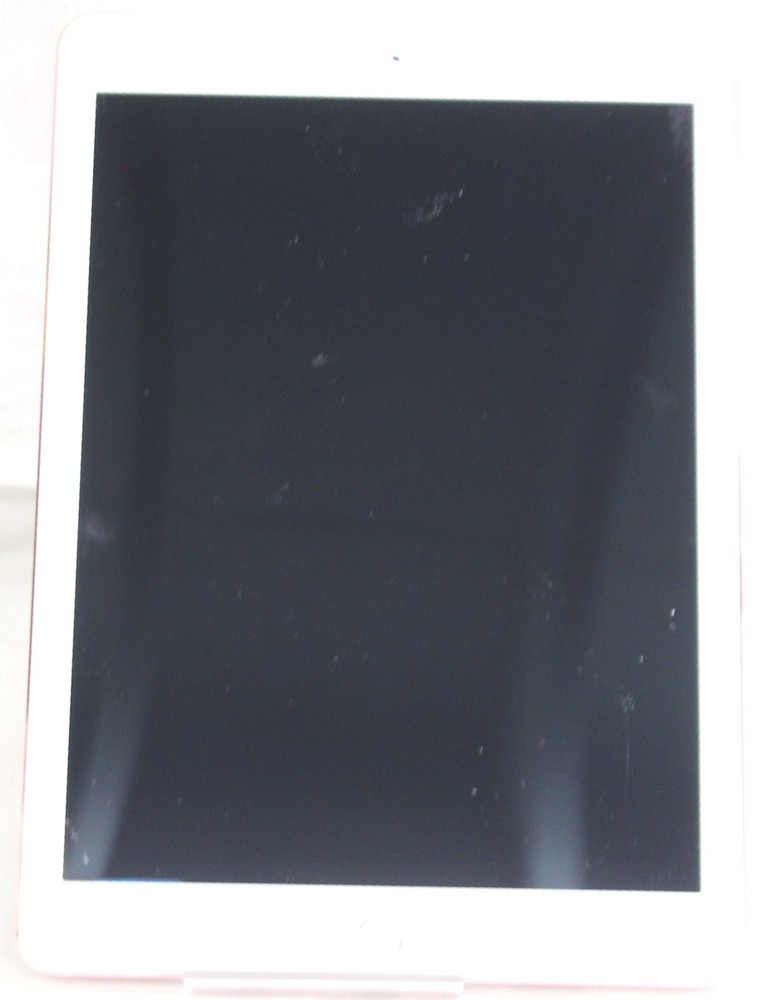 Apple iPad Pro (A1673) 9.7