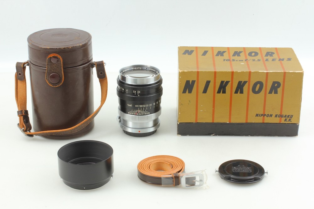 Nikon Nikkor 105mm f2.5 S Mount Manual Focus Lens with Hood Box MINT from Japan