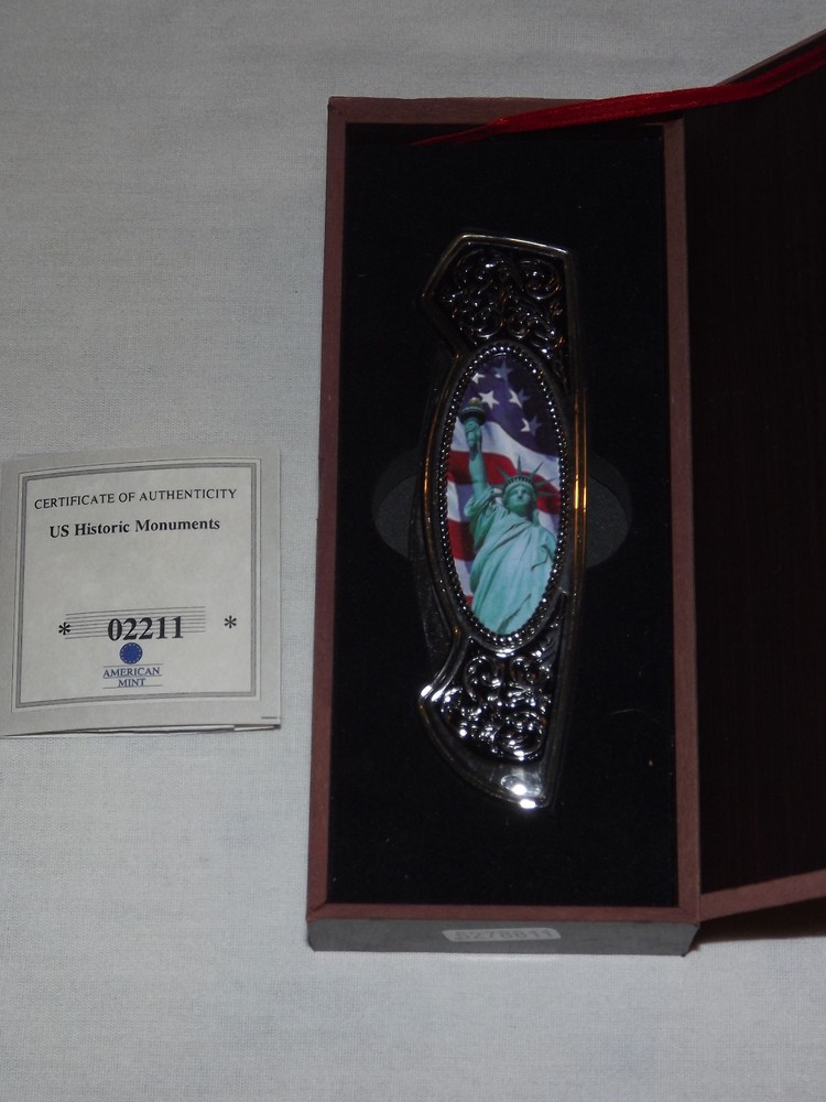 VINTAGE AMERICAN MINT STATUE OF LIBERTY SOUVENIR FOLDING KNIFE IN CASE NICE!