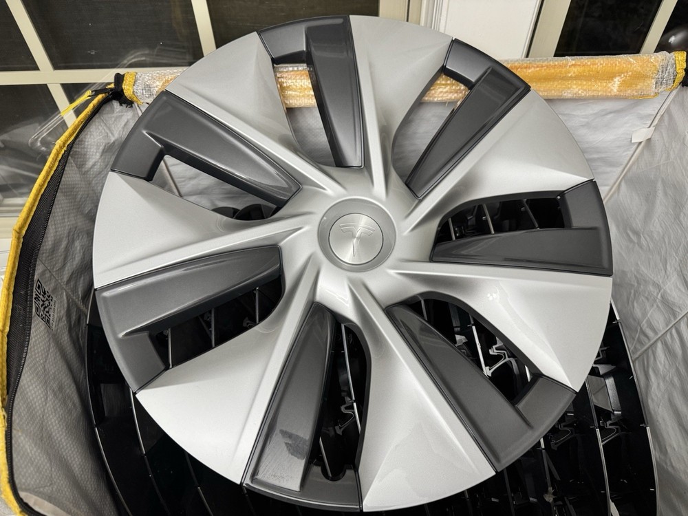 OEM For Tesla 2017-2021 Model 3/ 2020-2024 Model Y Gemini Wheel Cover Hubcap 19