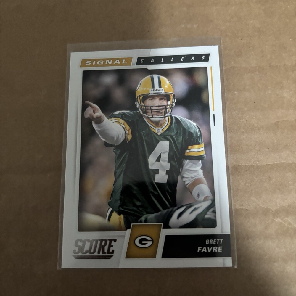 2017 Score Football Signal Callers #28 Brett Favre Green Bay Packers