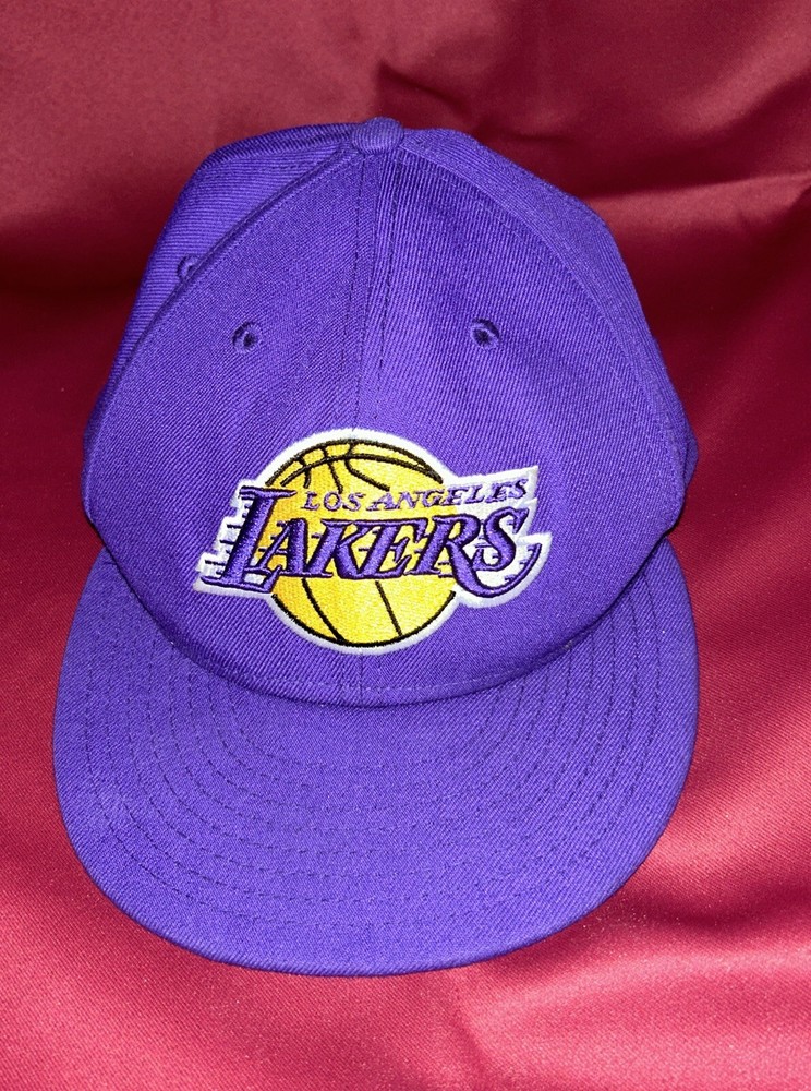 Gorra New Era 9Fifty NBA Los Angeles Lakers Gorra Hombres Equipo Snapback Púrpura