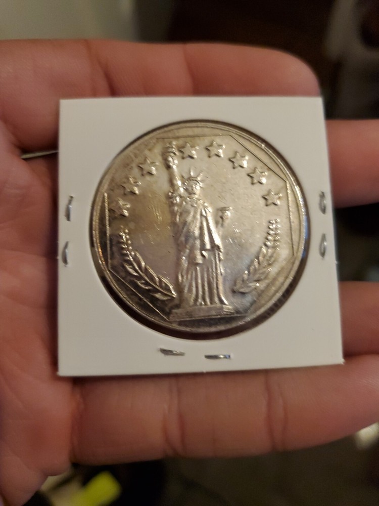 Vintage Siltex Statue of Liberty🌈TONER🌈 1 Troy Oz. .999 Fine Silver Round