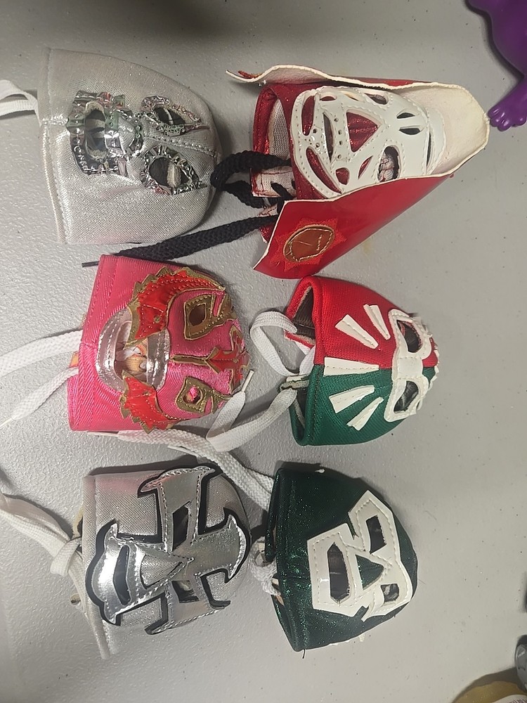 6 Mini Lucha Libre Mask Keychains with Zipper Pull Designs