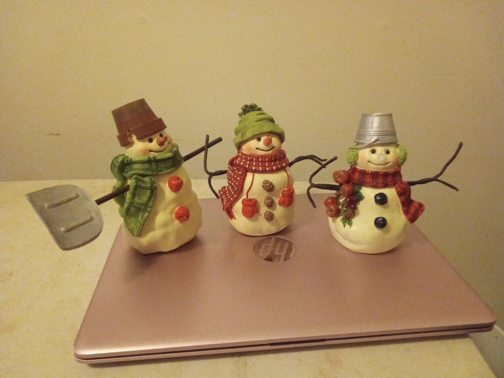 hallmark 3 snowmen figurines