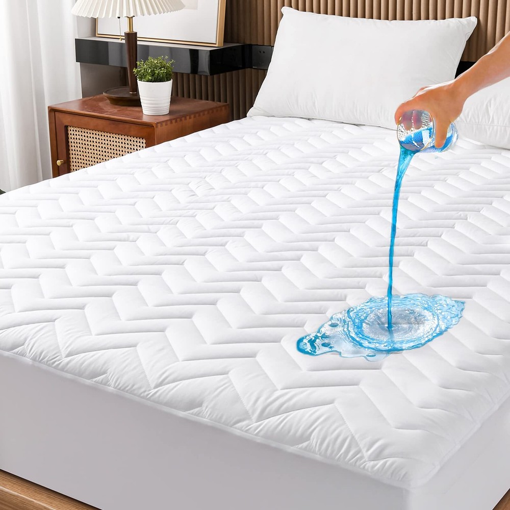 Queen Size Waterproof Mattress Protector Quilted, Breathable Ultra-Soft Filli...