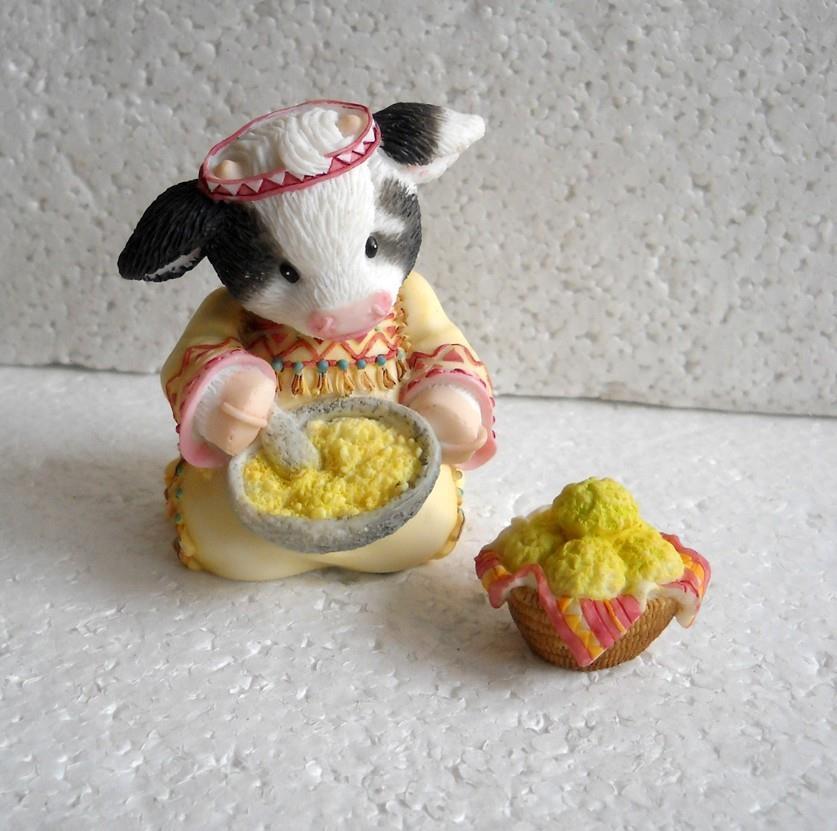 MARY's MOO MOOs Cow Figurine 