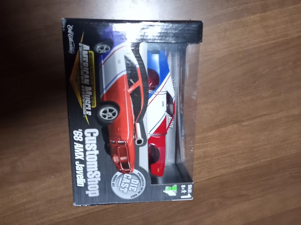 RARE Ertl '68 AMX Javelin Custom Shop American Muscle Car 1:24 Die Cast Kit 1968