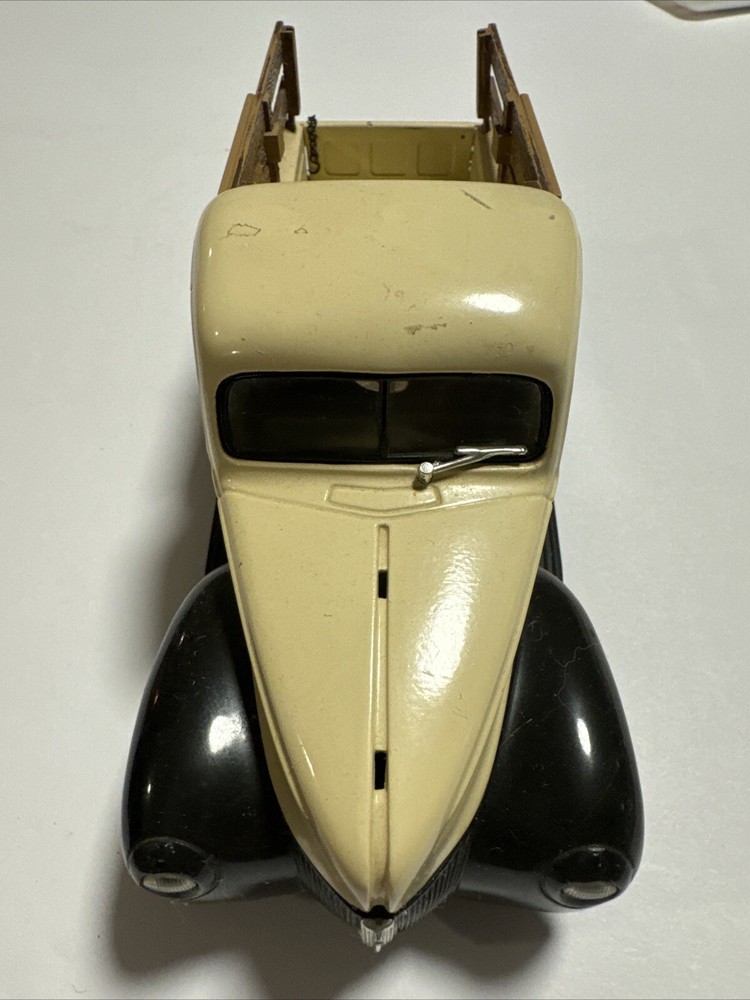 1940 Ford Pickup Truck - Ertl Collectibles Prestige Series Diecast Metal Replica