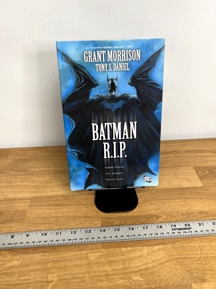 Batman R.I.P. DC Comics Graphic Novel August 2010 Edition