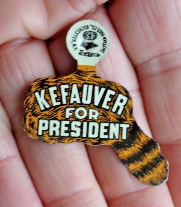 1952 Democratic Estes Kefauver Campaign tab ( not Pinback ) Coon Skin Cap