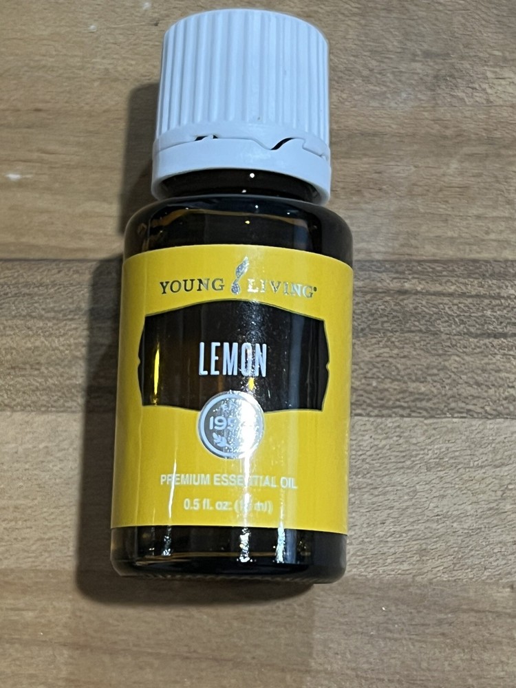 Young Living LEMON Essential Oil, 15mL Sealed