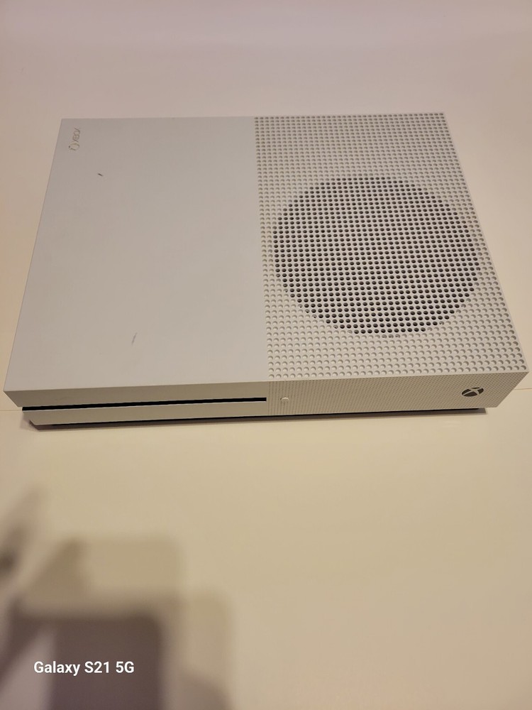 Xbox One S 1TB-Fresh Thermal Paste!!!