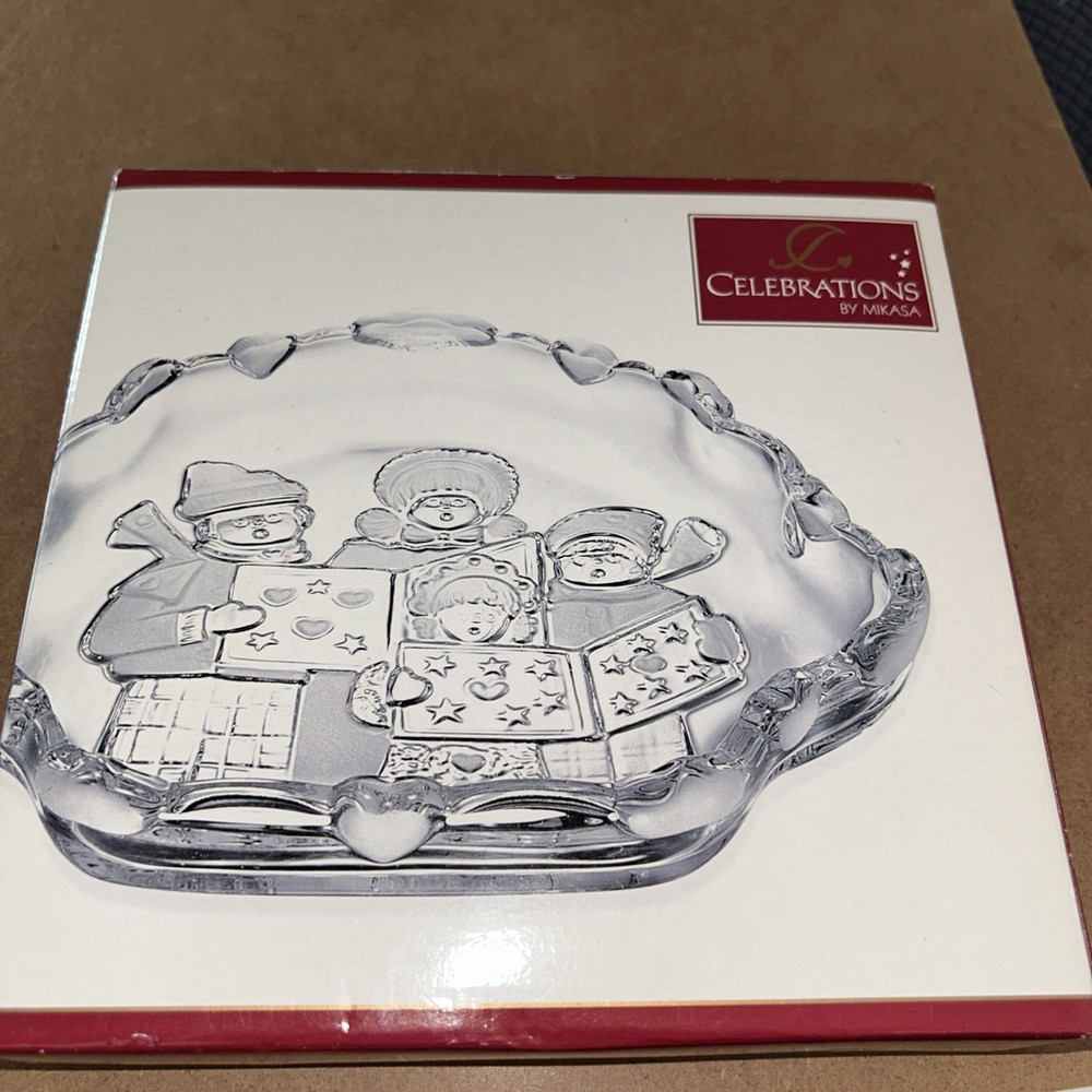 MIkasa Celebrations Christmas Carolers Candy Dish Clear Glass Japan Holiday