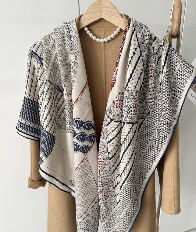 70% Cashmere & 30% Silk Wrap Scarf Shawl Blue chain Bandana Kerchief 130X130cm