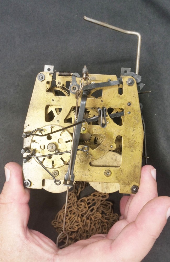 Vintage Black Forest Cuckoo Clock by Uhrenfabrik Kerr with Gutenbach Movement