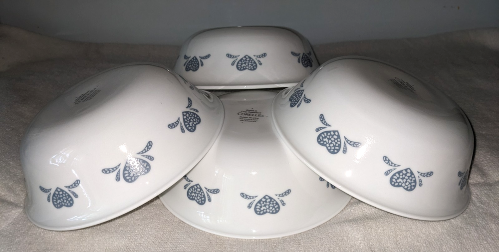 Set of 4 Corelle Blue Hearts 6