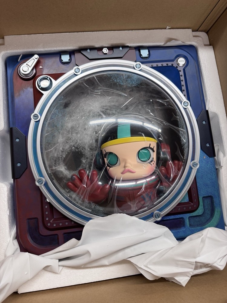 POP MART Mega Space Molly Hello Moon 3d Painting figure Original Packaging
