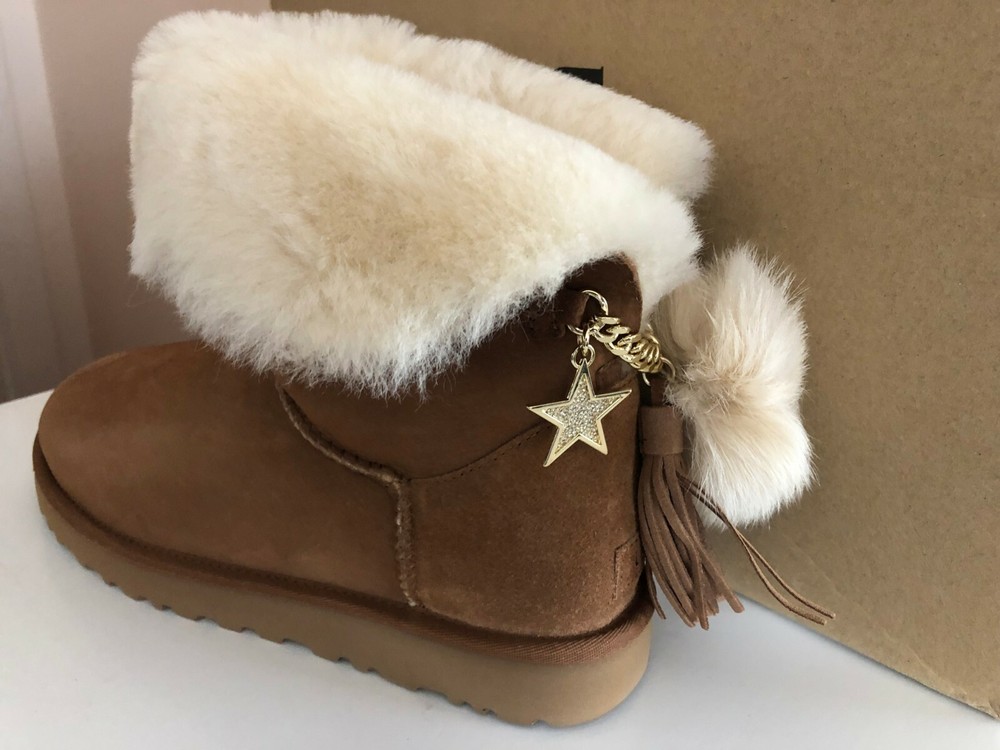 NEW WOMENS UGG AUSTRALIA CLASSIC CHARM SUEDE BOOTS CHESTNUT $230+ CLEARANCE SALE-image