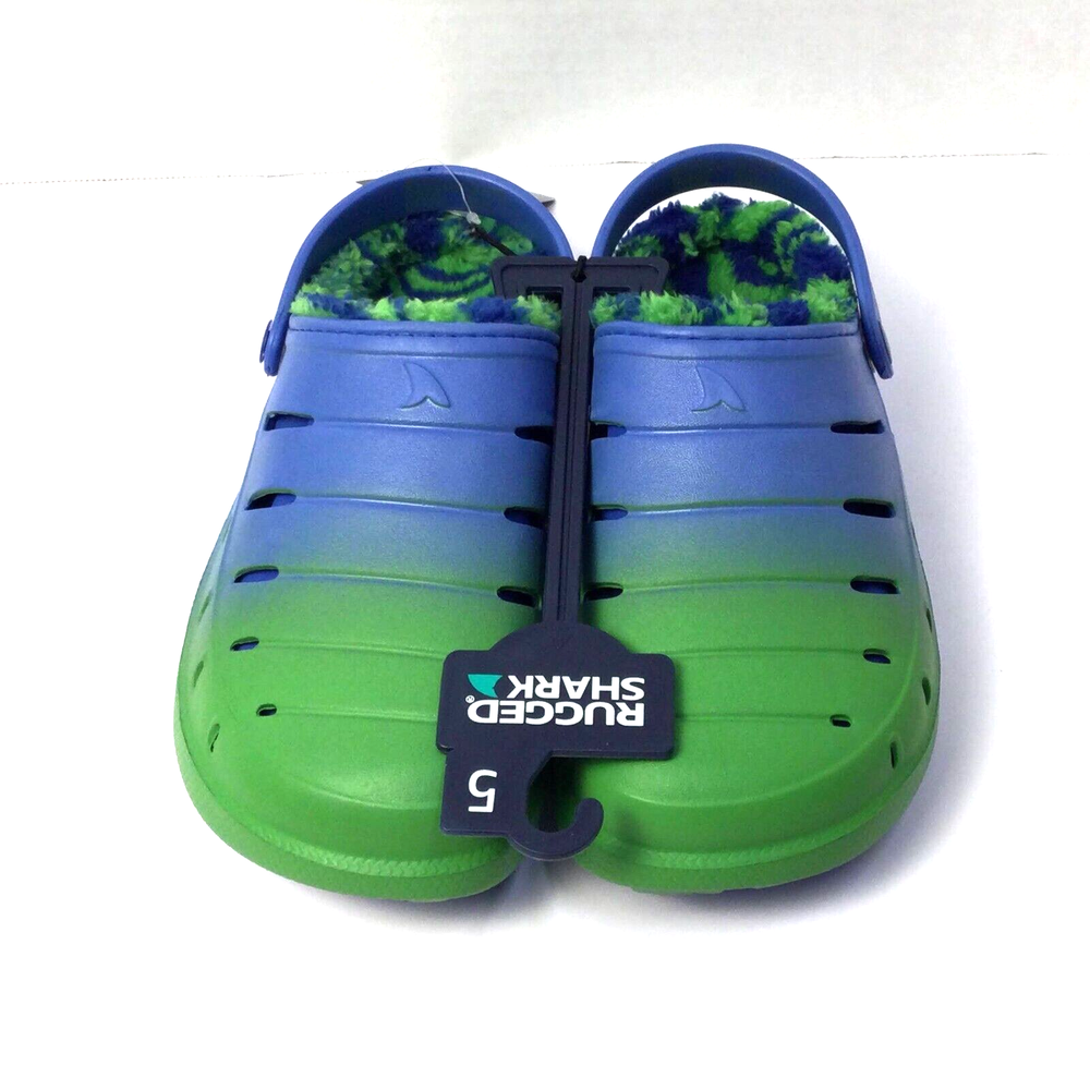 Rugged Shark  boys fur lined clogs size 5