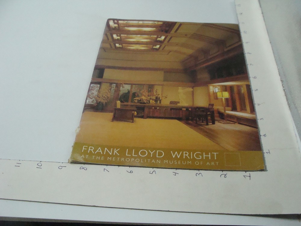 Vintage ART book - 1982 FRANK LLOYD WRIGHT at Met -- torn on spine 56pgs