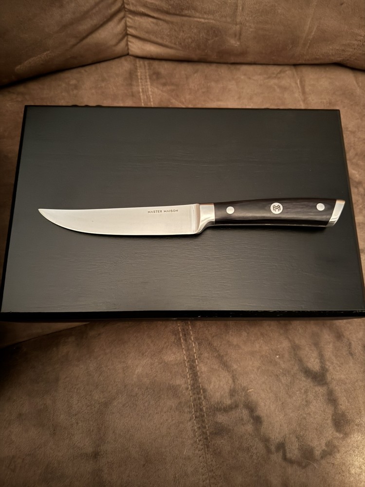 Master Maison 8-Piece 5