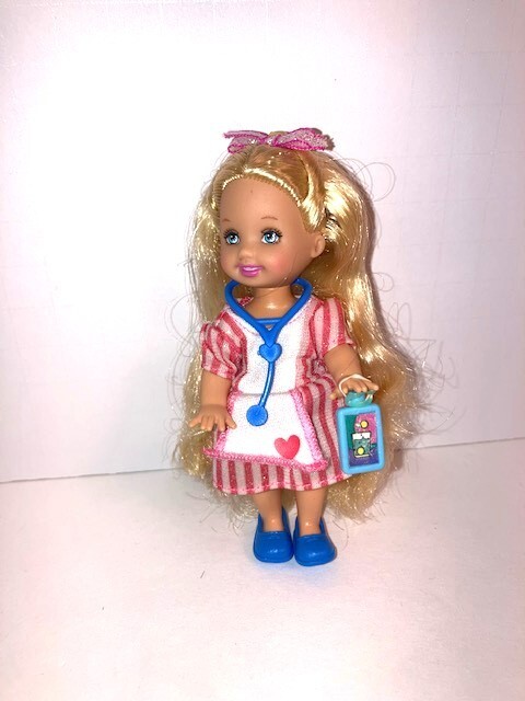 Barbie, Kelly ,Tommy , Chelsie Doll Candy Stripe Outfit & Accessories