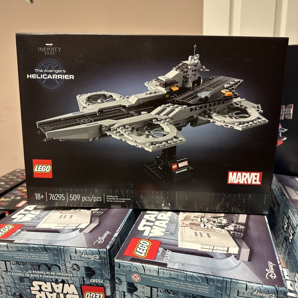 LEGO Super Heroes: The Avengers Helicarrier (76295) -Sealed, Brand New & In Hand