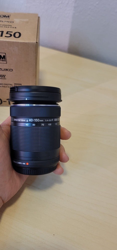 OM SYSTEM M.Zuiko 40-150mm F4.0-5.6 R Black Telephoto Zoom Lens