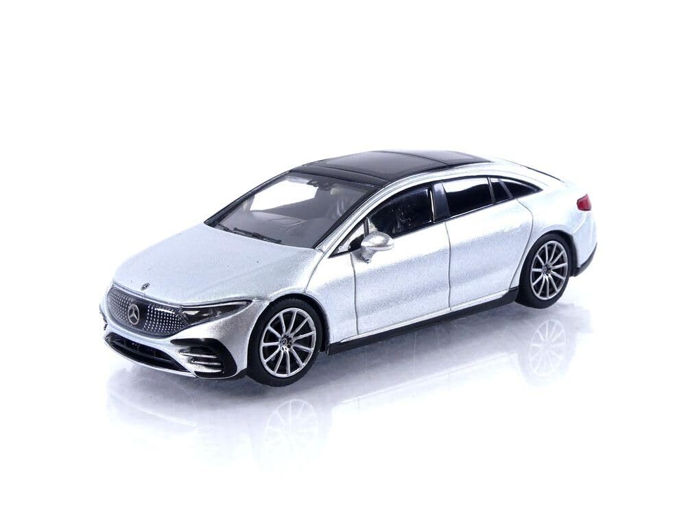TrueScale Miniatures MINI GT 1/64 Mercedes-Benz EQS 580 4MATIC Silver