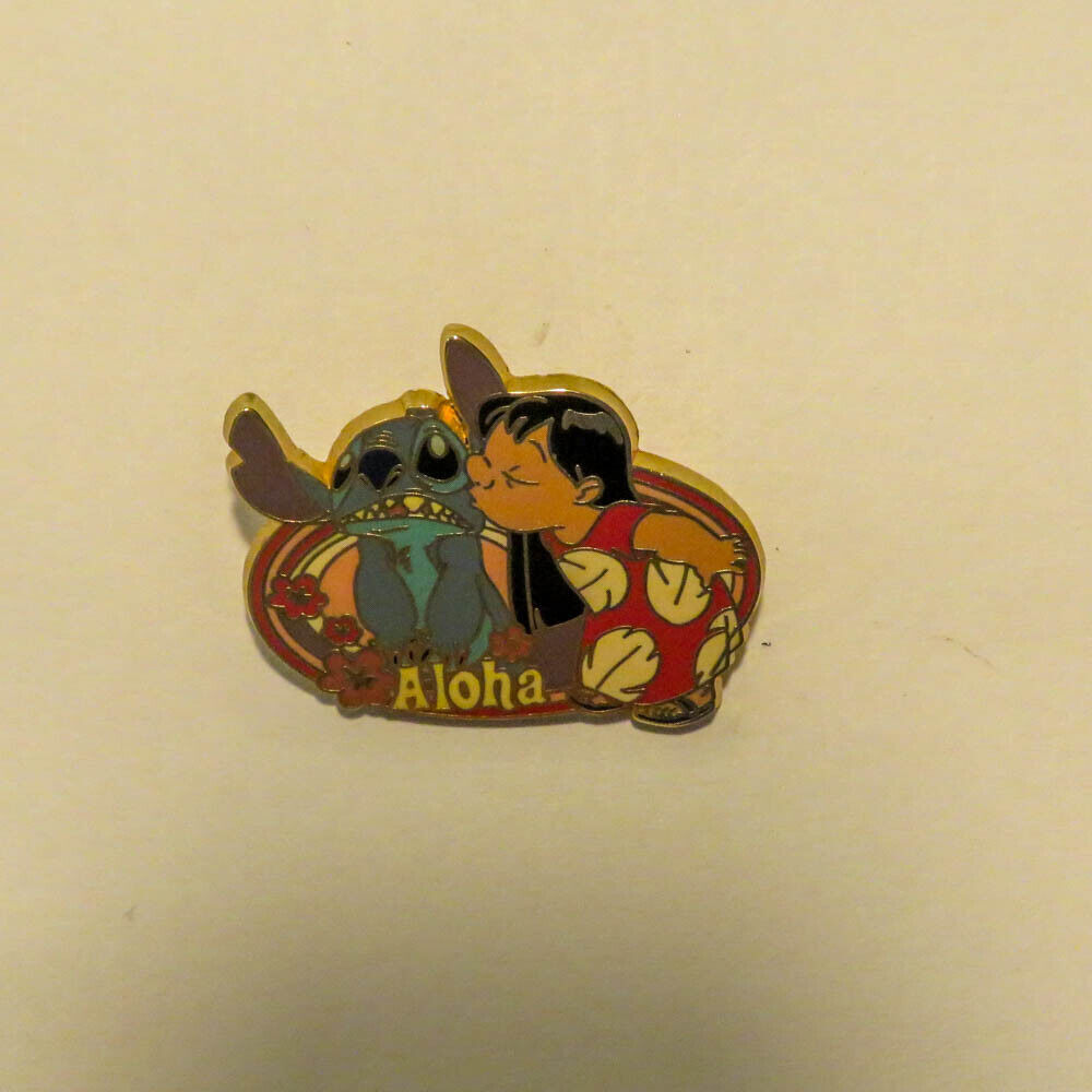 Disney Store - Lilo Kissing Stitch (Aloha) Pin