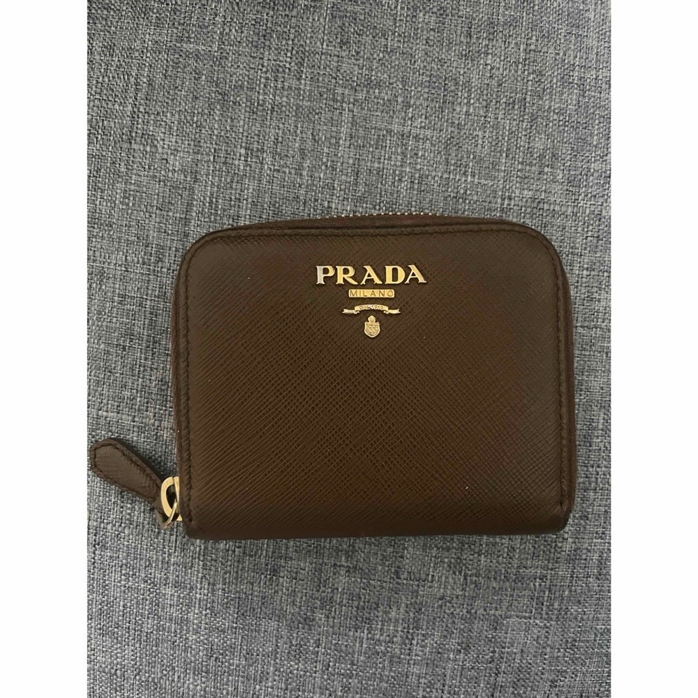 PRADA Mini Leather Wallet in Classic Black