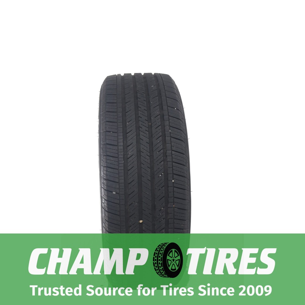 Set Of 2 P225/55R18 Goodyear Assurance Finesse 98 H Used 7/32ndsUsed Tire