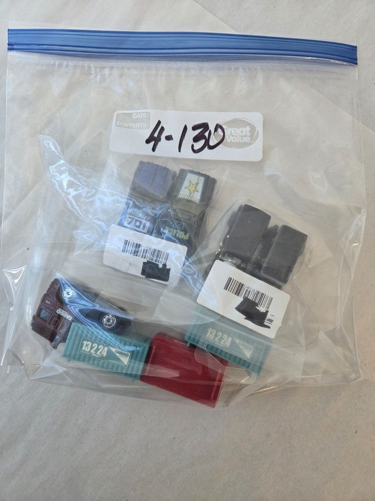 Grab Bag HO Scale Cars 7 Pieces Lot# 4-130