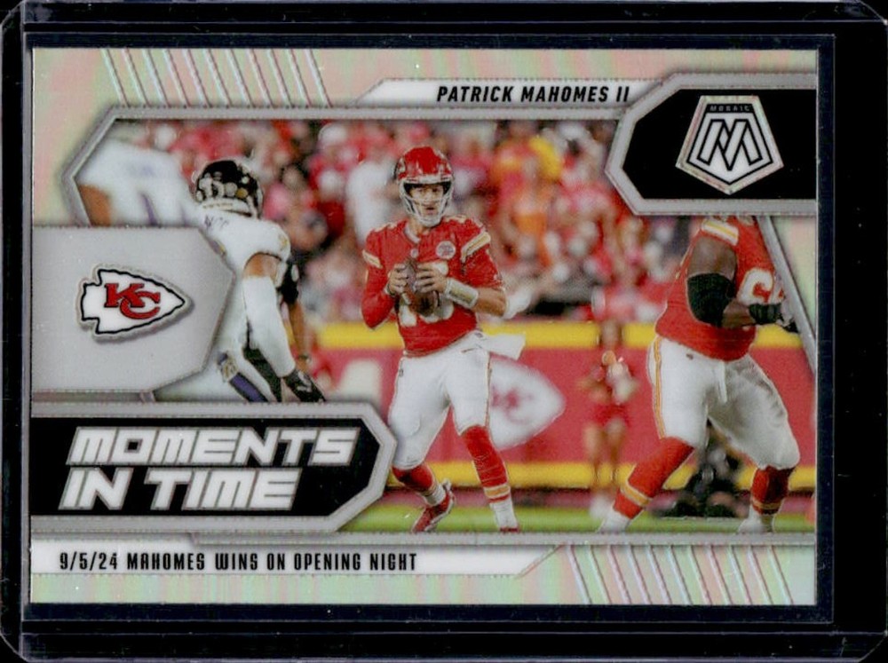 2025 Mosaic Patrick Mahomes II Moments in Time Silver Prizm #7 Chiefs