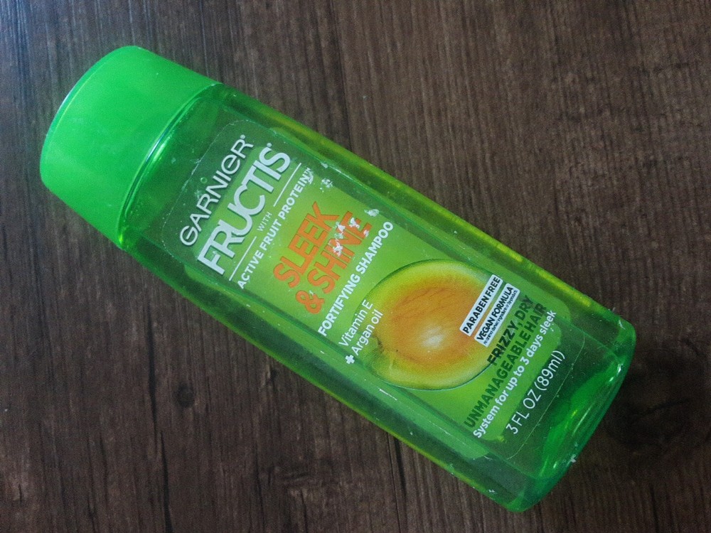 GARNIER FRUCTIS SLEEK & SHINE FORTIFYING SHAMPOO 3 OZ TRAVEL SIZED lot of 1