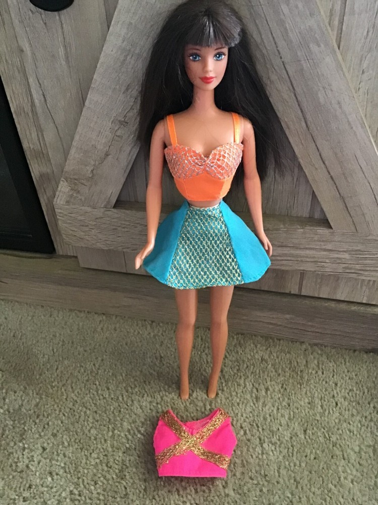1996 Mattel Barbie Doll Splash N Color #68620 Barbie Doll Orange Top, Pink Top S