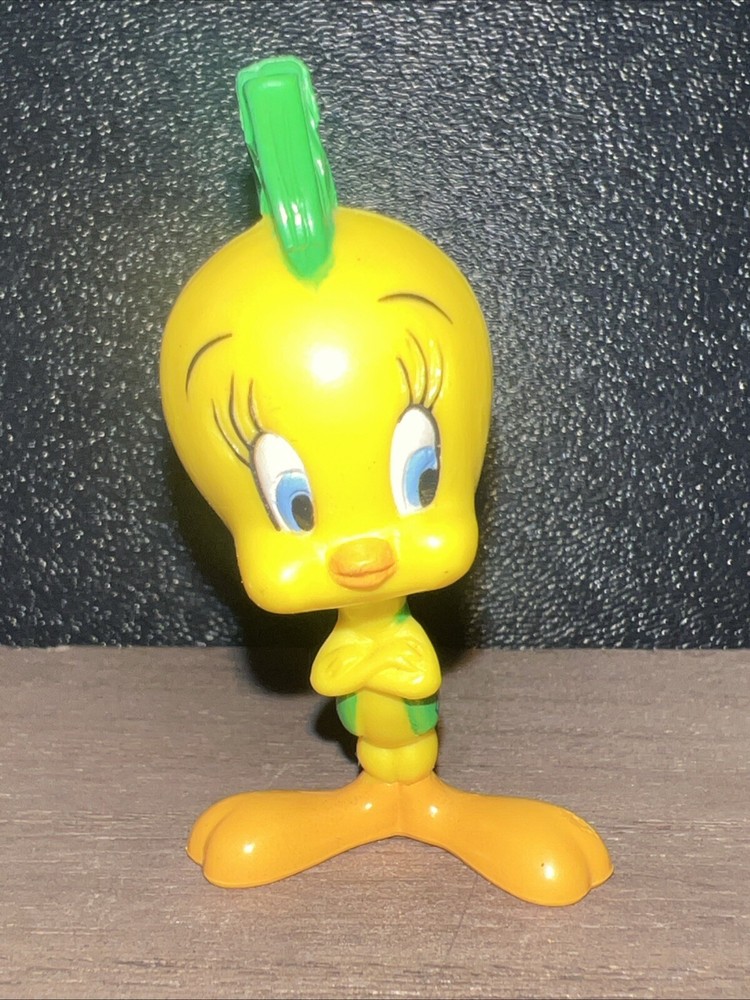 Vintage 1994 Tweety Bird Punk Mohawk PVC Figure Looney Tunes Band Collectible