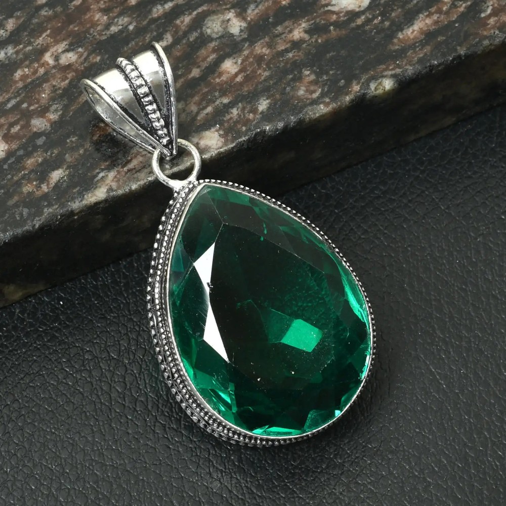 Green Quartz Gemstone Handmade Antique Design Pendant Jewelry 2.32
