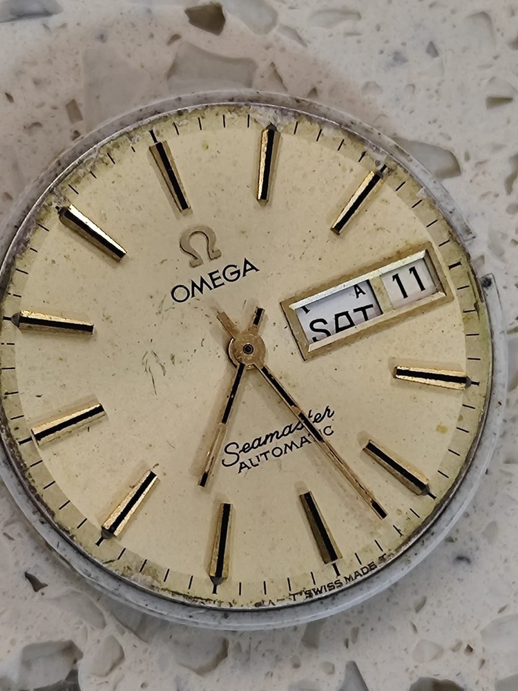 OMEGA Cal 1020  Movement with Dial & hands Seamaster Work & Stop  USED