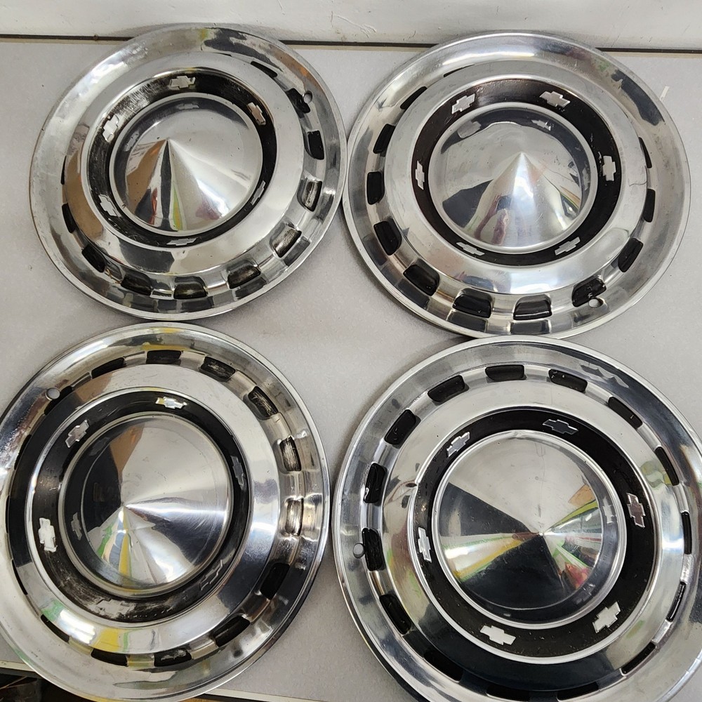 1950s? CHEVROLET CHEVY BELAIR NOMAD HUBCAPS WHEEL COVERS ANTIQUE VINTAGE CLASSIC