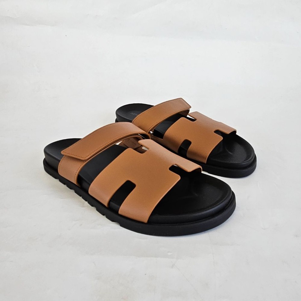 Hermès Chypre gold sandal, size 44