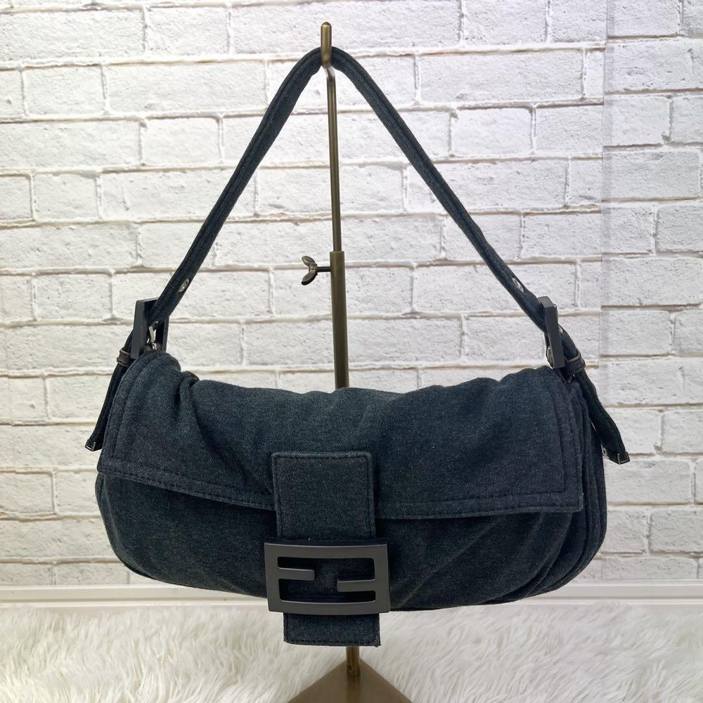 FENDI Mamma Baguette Shoulder Bag in Wool Gray Authentic G05081200