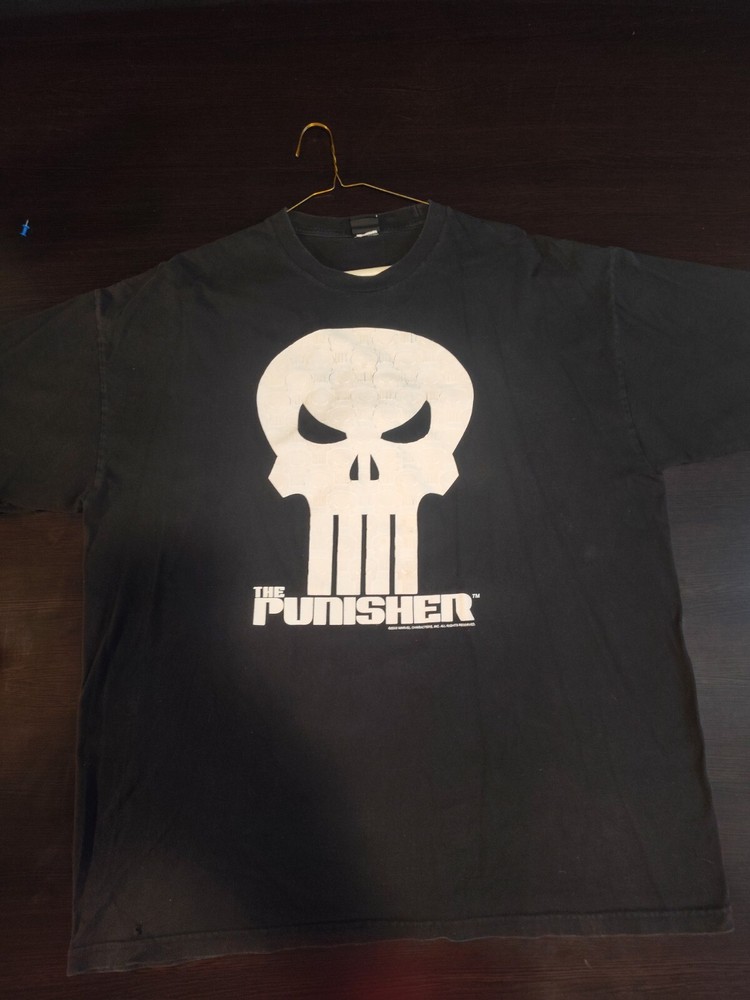 The Punisher VTG XL Marvel 2002 T Shirt Raised Print Skull Logo Black