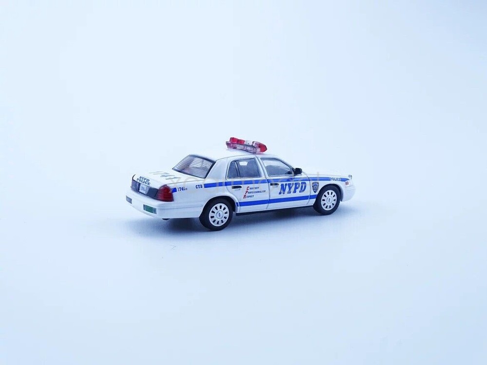 596 1:64 For White CROWN VICTORIA NYPD Police Diecast Metal Car Model