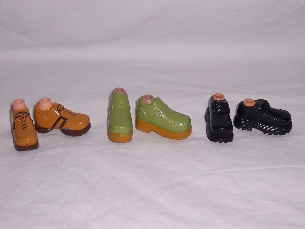 Bratz Doll Boys Boyz Lot 3 Pairs Tan Green Shiny Black Dress Shoes/Feet Only EUC