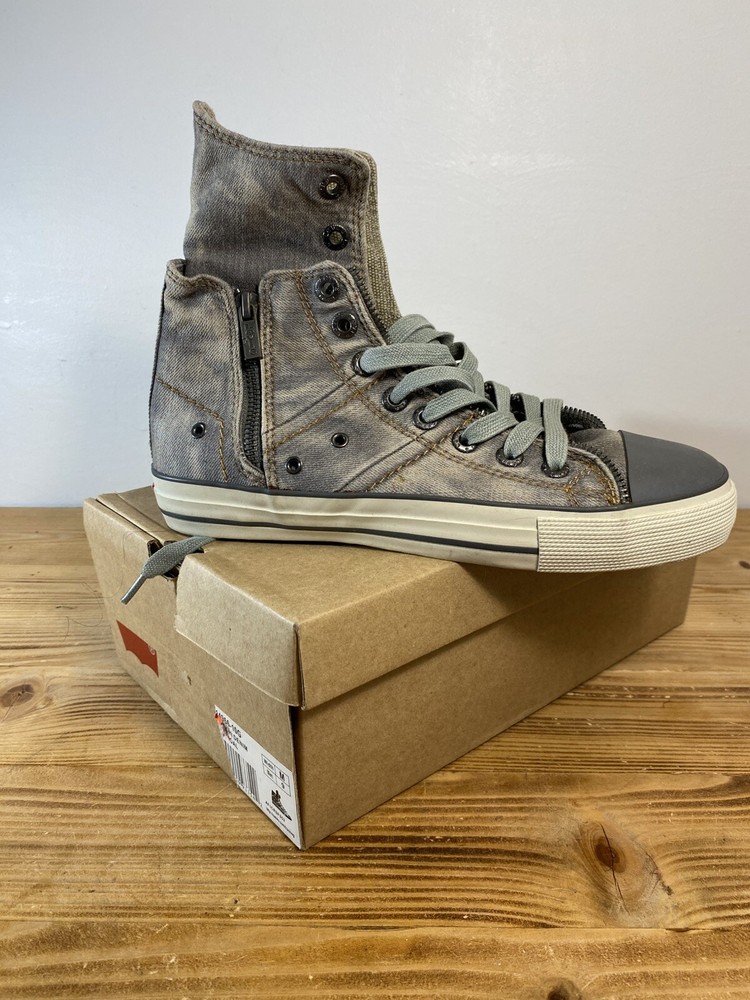 Levi’s High Top Sneakers  Men 9 Shoe Canvas Double Layer Zip Fold Down